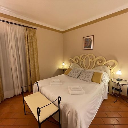 Il Colombaio Winery & Rooms Monteriggioni Exteriör bild