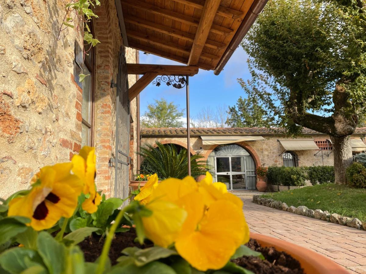 Il Colombaio Winery & Rooms Monteriggioni Exteriör bild