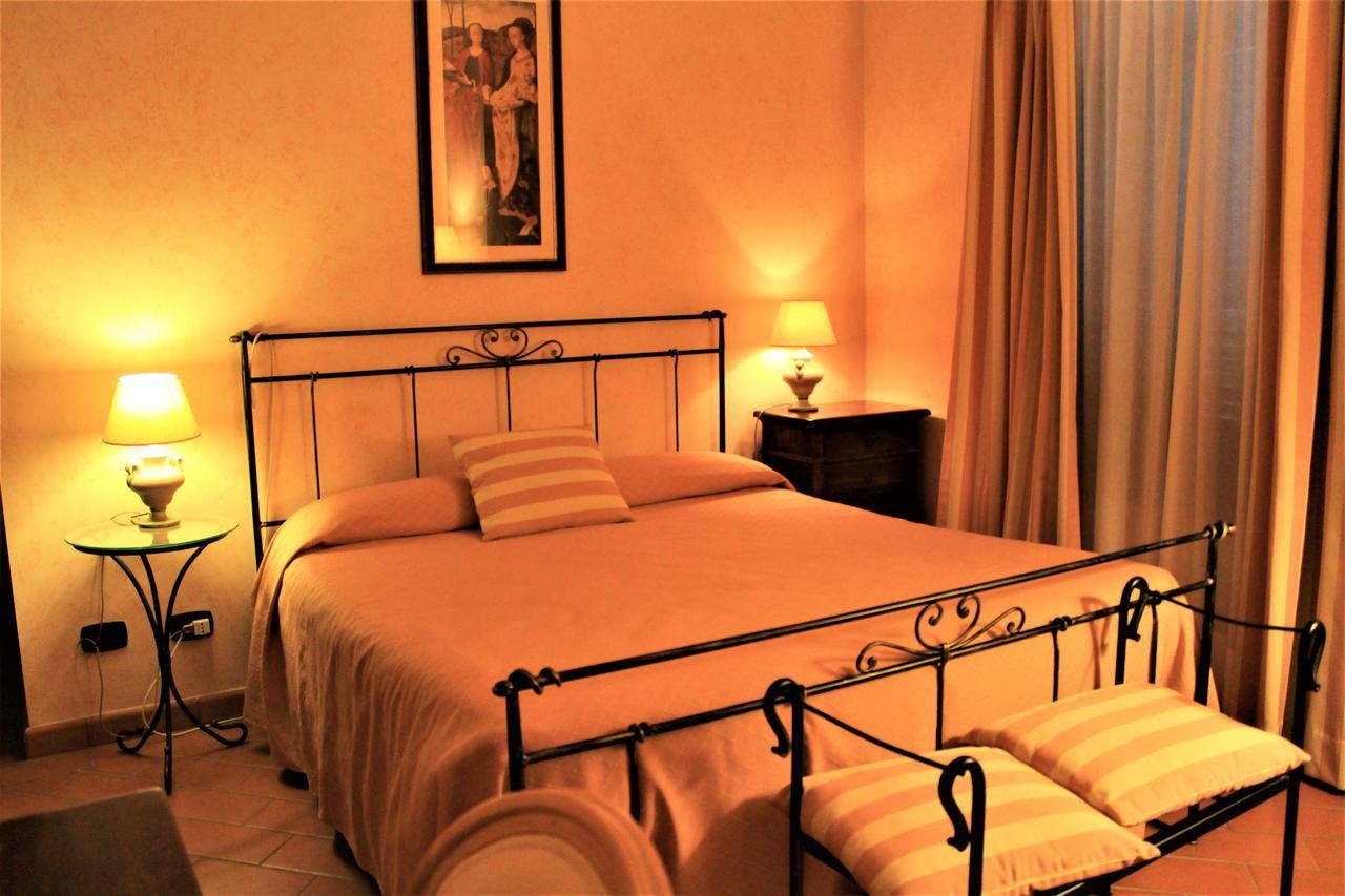 Il Colombaio Winery & Rooms Monteriggioni Exteriör bild