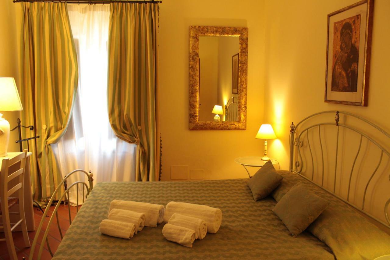 Il Colombaio Winery & Rooms Monteriggioni Exteriör bild