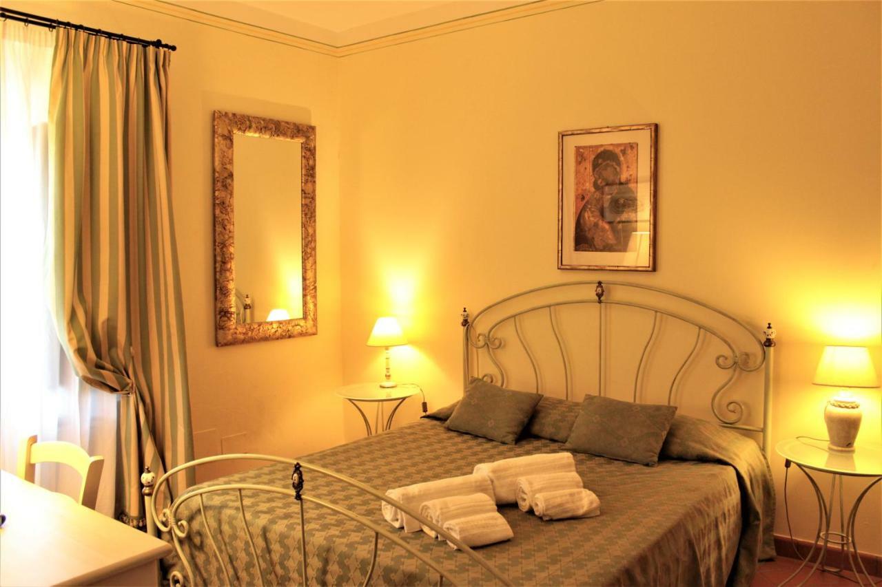 Il Colombaio Winery & Rooms Monteriggioni Exteriör bild